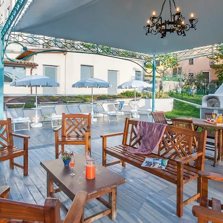 Cappelletti 16&2, Emma