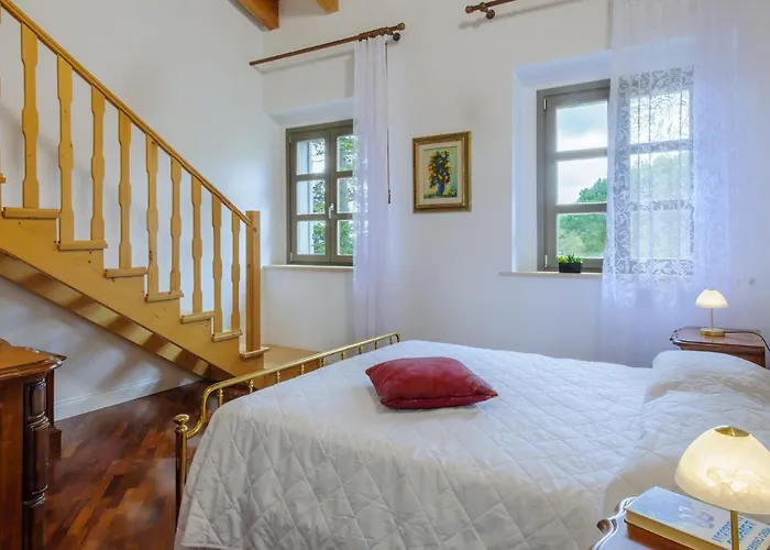 Cappelletti 16&2, Emma * Cesi