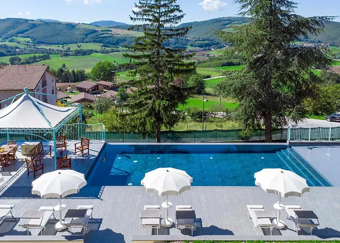 Cappelletti 16&2, Emma Villa Cesi