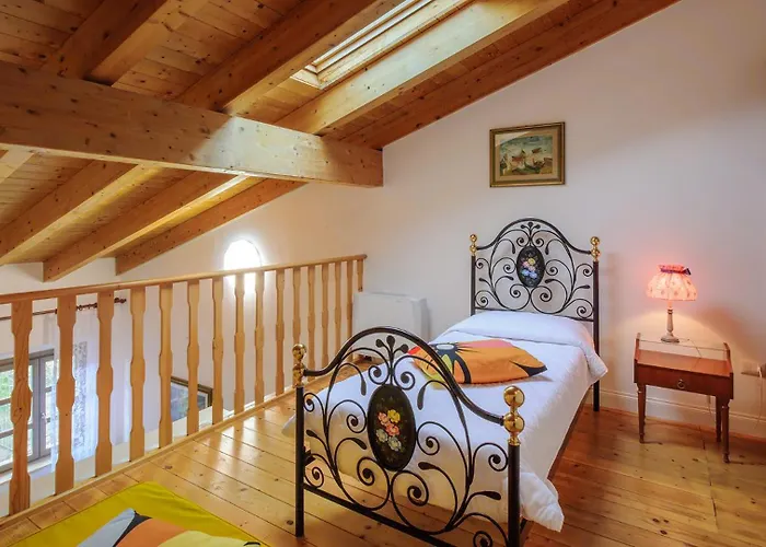 Cappelletti 16&2, Emma * Cesi