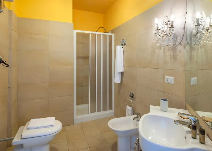 Cappelletti 16&2, Emma Villa *