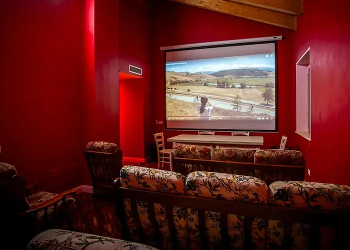 Cappelletti 16&2, Emma Cesi